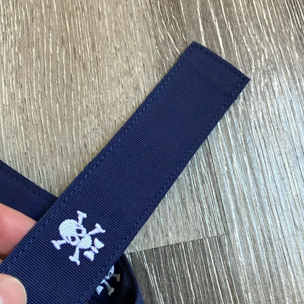 Vineyard Vines